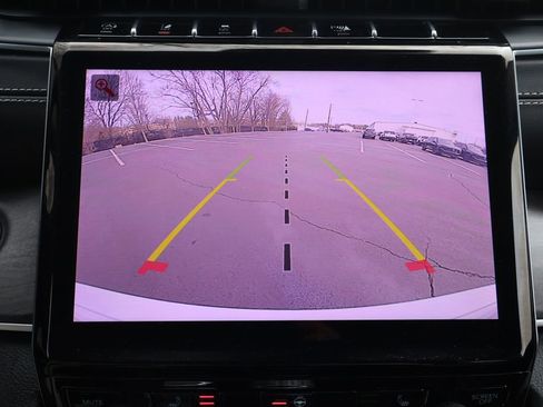 Used 2024 Jeep Grand Cherokee Limited image 17