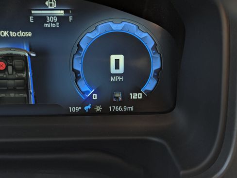 Certified 2025 Ford Bronco Badlands AWD/4WD image 12
