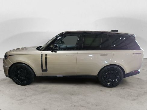 New 2026 Land Rover Range Rover SE AWD/4WD image 2
