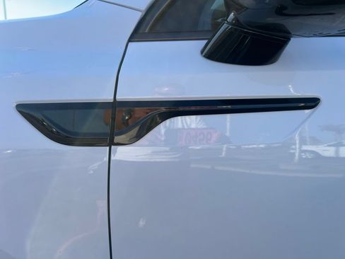 Used 2023 Kia Sorento EX w/ Panoramic Sunroof Package FWD image 21