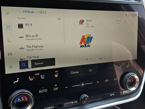 Used 2023 Lexus RZ 450e Premium w/ Technology Package AWD/4WD image 16