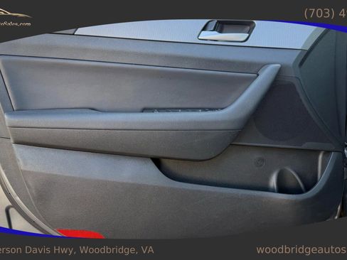 Used 2018 Hyundai Sonata SEL image 15