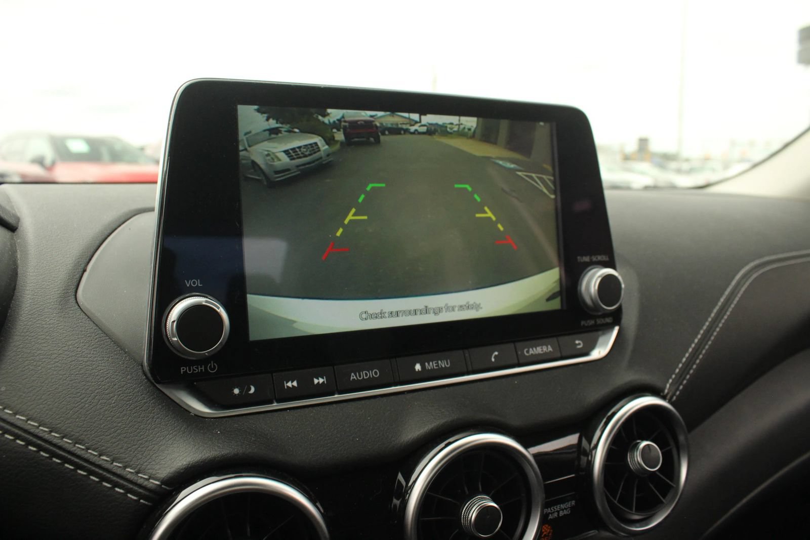 Used 2024 Nissan Sentra SV FWD image 30