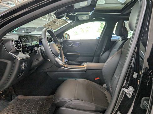 Used 2025 Mercedes-Benz C 300 4MATIC Sedan image 24