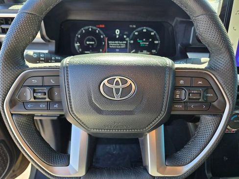 Certified 2024 Toyota Tacoma TRD Sport w/ TRD Sport Upgrade Package image 21