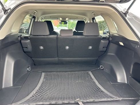 Used 2025 Toyota RAV4 LE image 8