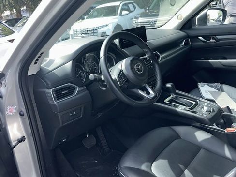 Used 2025 MAZDA CX-5 AWD 2.5 S w/ Select Package image 4