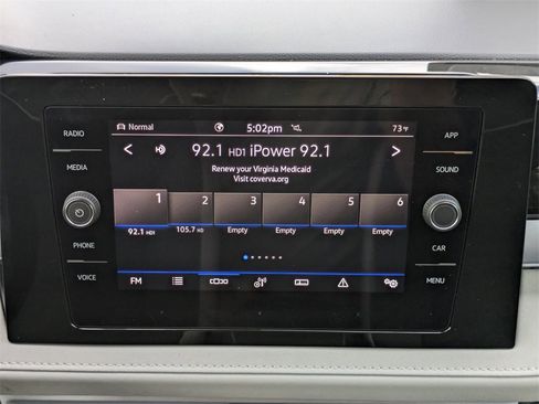 New 2026 Volkswagen Taos SE image 18