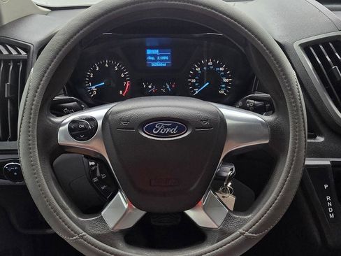 Used 2018 Ford Transit 250 148 Medium Roof RWD image 19