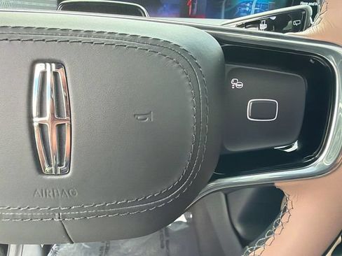 New 2026 Lincoln Navigator L Black Label AWD/4WD image 35