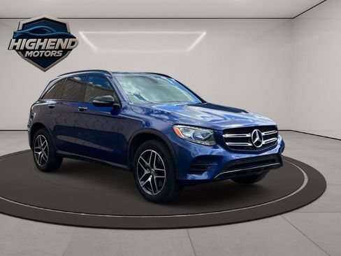 Used 2018 Mercedes-Benz GLC 300 4MATIC w/ AMG Line image 8