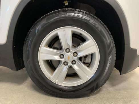 Used 2020 Chevrolet Trax LS w/ Tint and Cruise Package FWD image 25