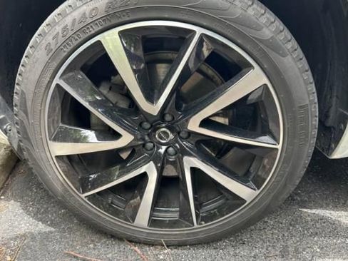 Used 2023 Volvo XC90 B6 Plus w/ Protection Package AWD/4WD image 9