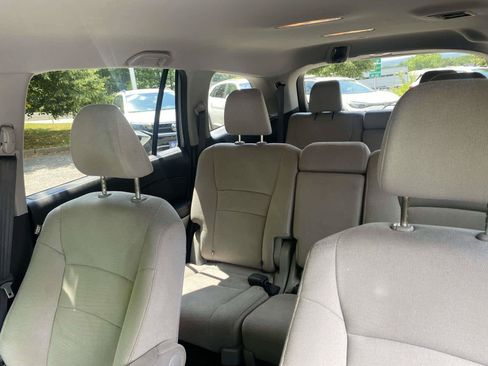 Used 2017 Honda Pilot EX image 23