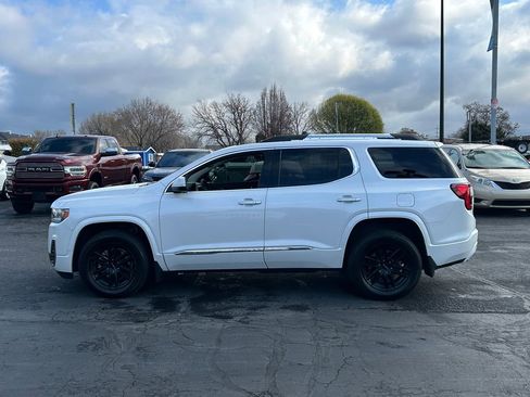 Used 2022 GMC Acadia Denali w/ Denali Ultimate Package image 8