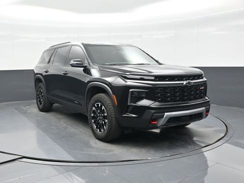 Used 2024 Chevrolet Traverse Z71 image 19