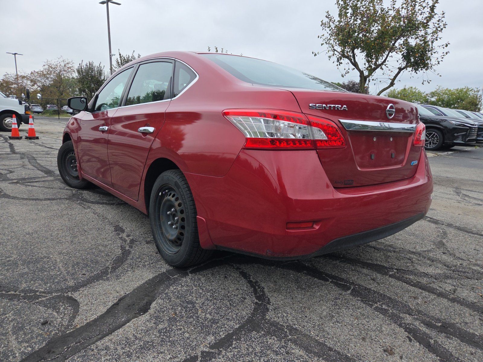 Used 2014 Nissan Sentra SV FWD image 8