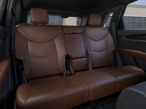 New 2026 Cadillac XT5 Sportv w/ LPO, Floor Liner Package AWD/4WD image 17