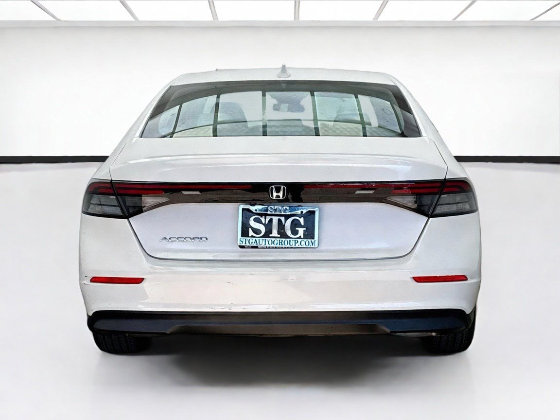 Used 2023 Honda Accord EX image 5