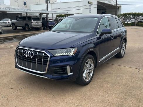 Used 2023 Audi Q7 3.0T Premium Plus AWD/4WD image 3