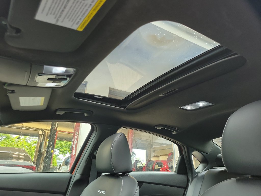 Certified 2022 Kia Forte GT-Line w/ GT-Line Premium Package FWD image 3