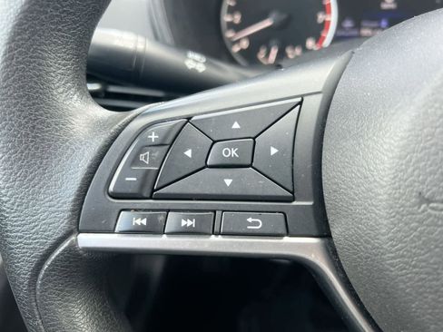 Used 2020 Nissan Altima 2.5 S FWD image 23