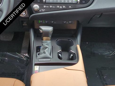Certified 2025 Lexus ES 350 w/ Premium Package FWD image 18