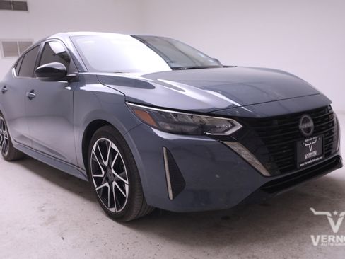 Used 2024 Nissan Sentra SR image 6