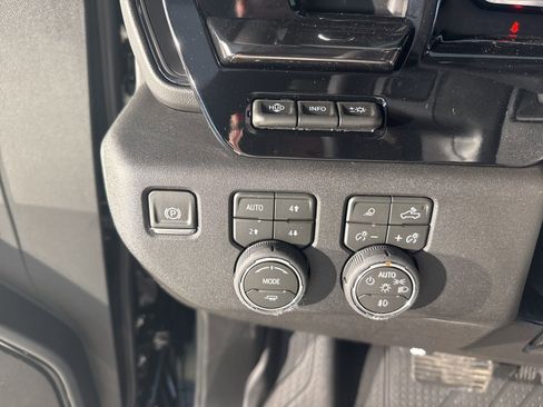 New 2026 Chevrolet Silverado 2500 ZR2 w/ LPO, Dark Essentials Package image 20