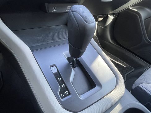 Certified 2025 Subaru Forester image 22