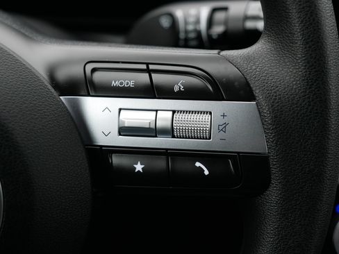 Certified 2025 Hyundai Santa Cruz SEL image 30