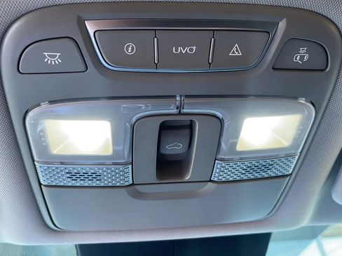 Used 2020 Kia Telluride S w/ S 8 Passenger Seating Package image 17