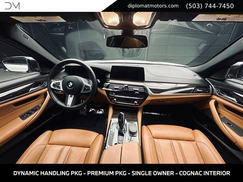 Used 2020 BMW M550i xDrive w/ Dynamic Handling Package AWD/4WD image 39