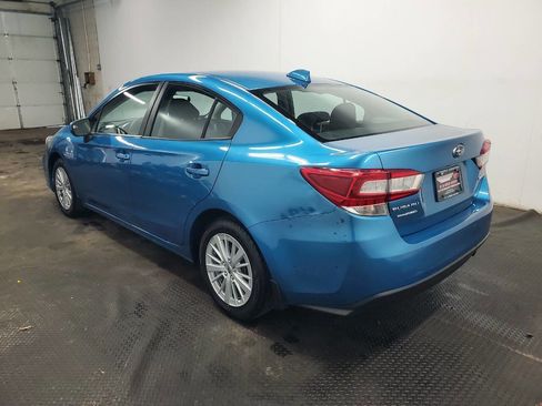 Used 2018 Subaru Impreza 2.0i Premium image 5
