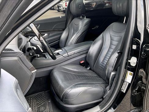 Used 2016 Mercedes-Benz S 550 Sedan image 20