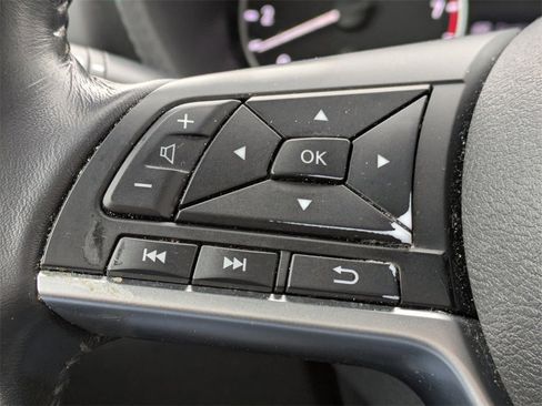 Used 2020 Nissan Sentra SV image 24