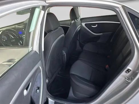 Used 2013 Hyundai Elantra GT w/ Touch & Go Pkg FWD image 4