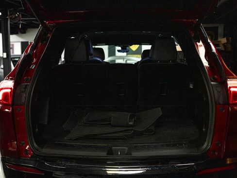 Used 2024 Buick Enclave Premium image 7