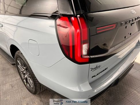 New 2026 Ford Expedition Max Platinum w/ Stealth Appearance Package AWD/4WD image 13