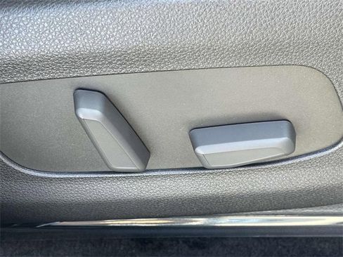 New 2026 Kia Carnival SX w/ SX Dark Edition Package image 15