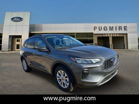 New 2025 Ford Escape Active image 1
