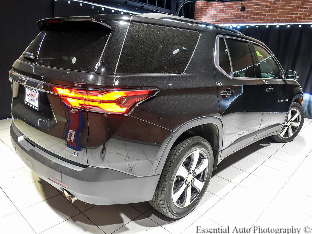 Used 2023 Chevrolet Traverse LT w/ LT Premium Package AWD/4WD image 10