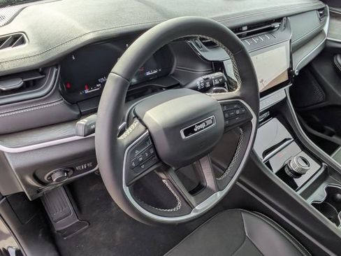 New 2026 Jeep Grand Cherokee Altitude RWD image 14
