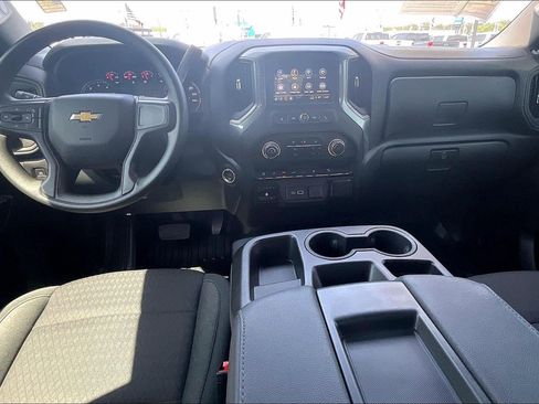 Used 2024 Chevrolet Silverado 2500 Custom w/ Custom Value Package AWD/4WD image 16