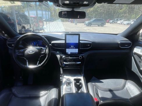 Used 2022 Ford Explorer ST w/ Equipment Group 401A image 10