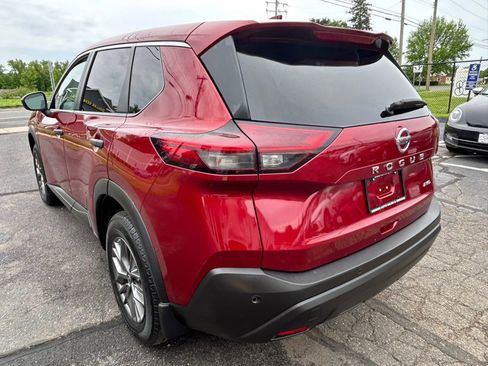 Used 2021 Nissan Rogue S AWD/4WD image 7