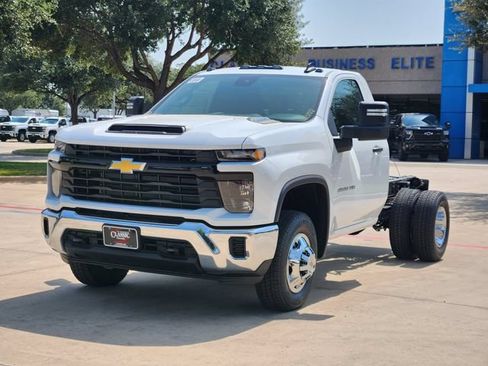 New 2026 Chevrolet Silverado 3500 W/T w/ WT Convenience Package AWD/4WD image 10