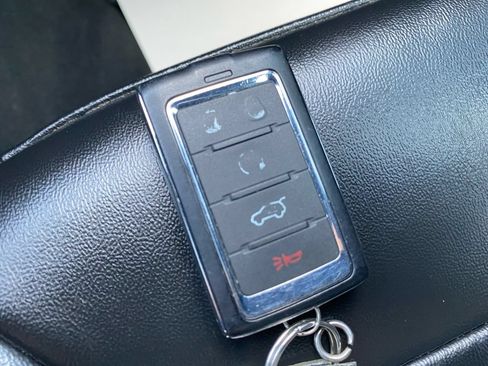 Used 2024 Jeep Grand Cherokee L Limited AWD/4WD image 26