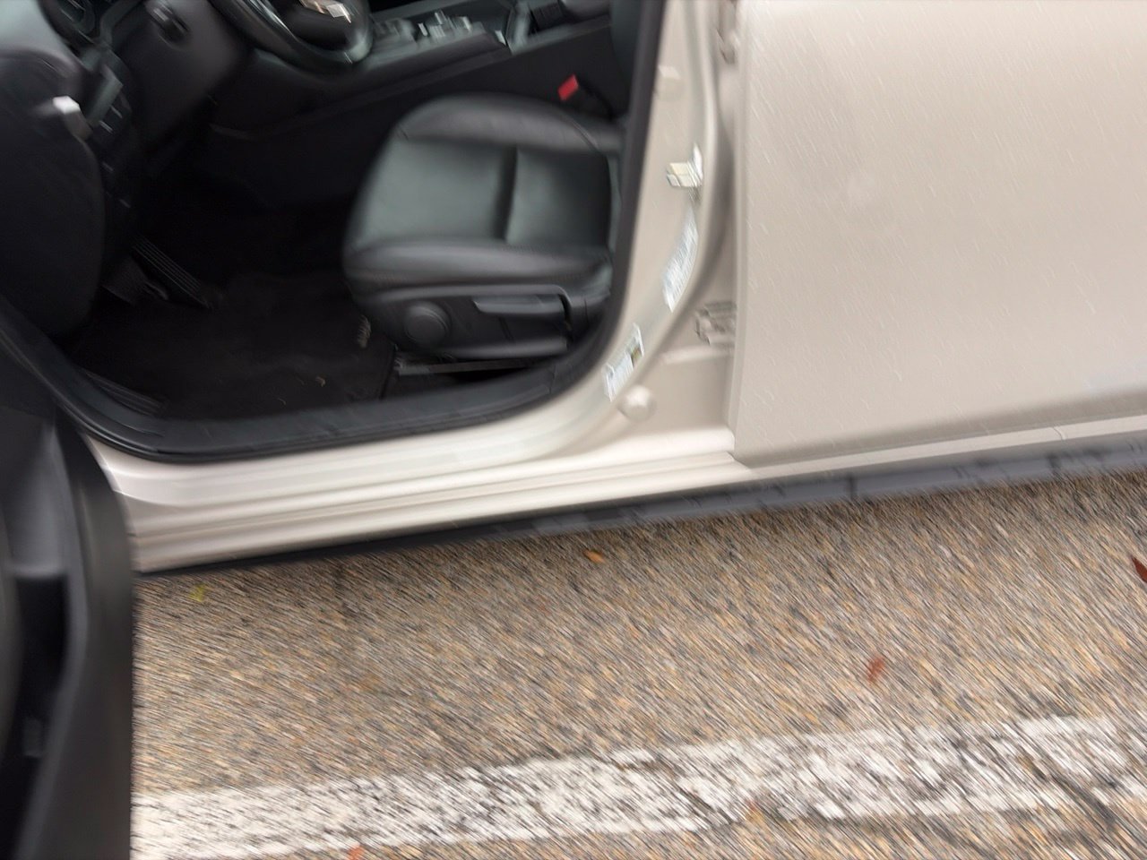 Used 2024 MAZDA MAZDA3 s FWD image 7