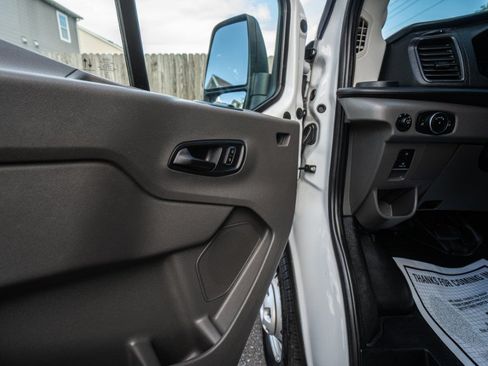 Used 2024 Ford Transit 250 148 Medium Roof Extended AWD image 23